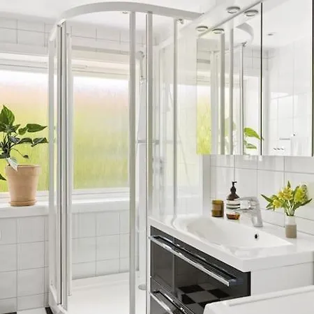 For Ons Close To Center! Апартаменты *